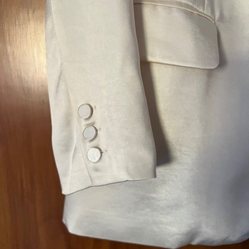 NWT Aqua (Bloomingdales Exclusive) Satin Blazer, Size L - Picture 7 of 10